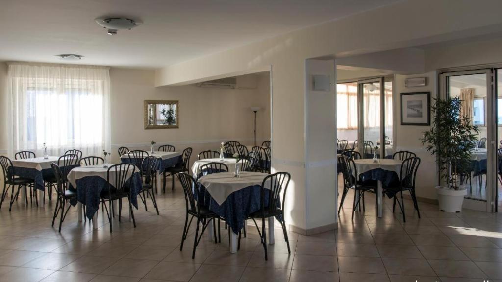 Hotel Antagos Montesilvano Marina المظهر الخارجي الصورة