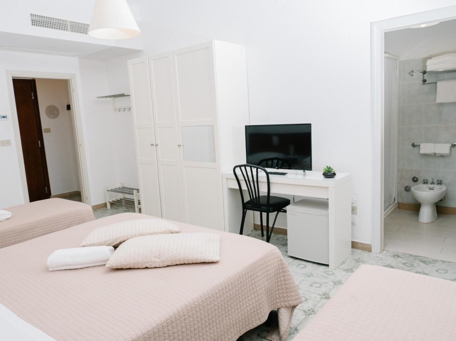 Hotel Antagos Montesilvano Marina المظهر الخارجي الصورة