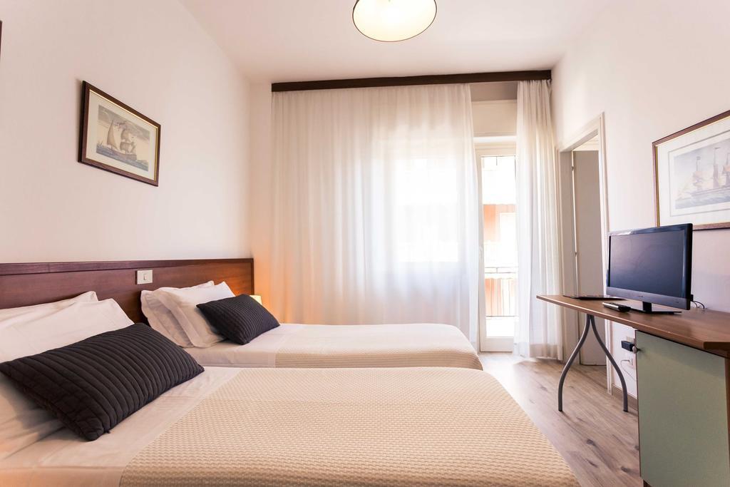 Hotel Antagos Montesilvano Marina المظهر الخارجي الصورة